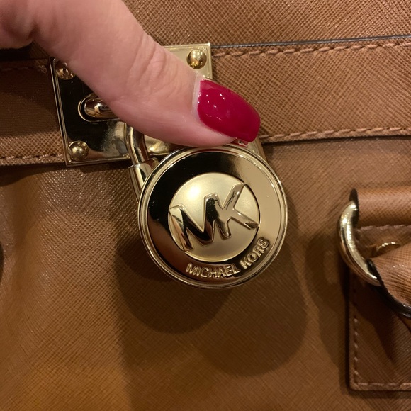 Michael Kors Hamilton Satchel Large Purse - Picture 7 of 7